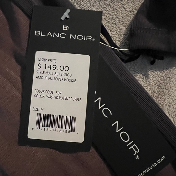 BNWT Blanc Noir Womens Hoodie size Medium - Picture 2 of 5